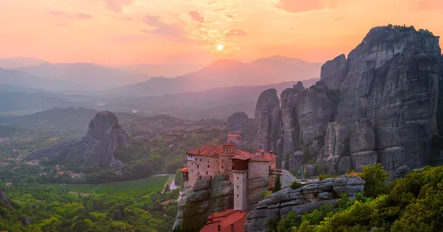 Top 5 Places to Photograph in Meteora, Greece