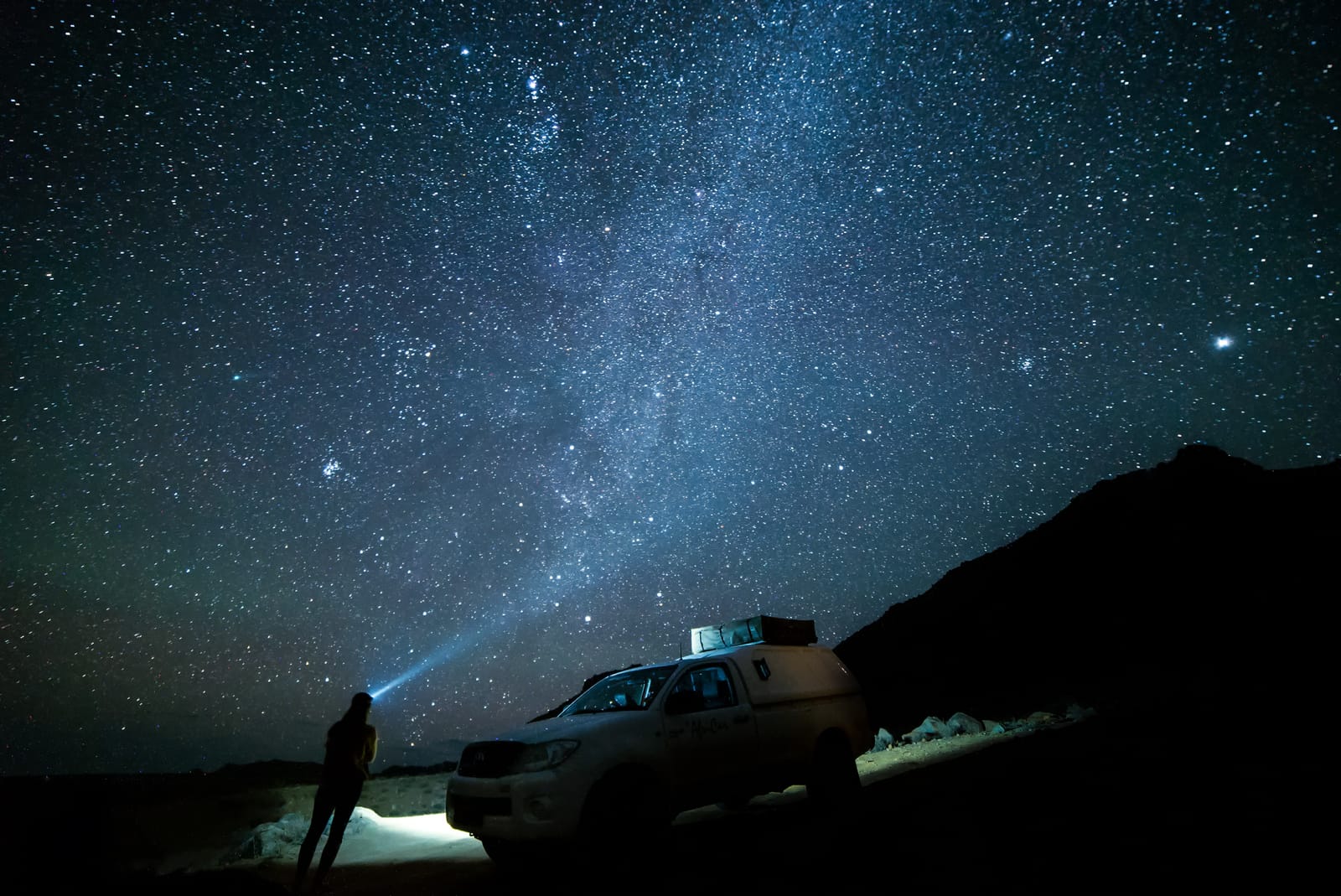 While driving at night is not recommended, using your adventure vehicle in night photo compositions is always recommended. 