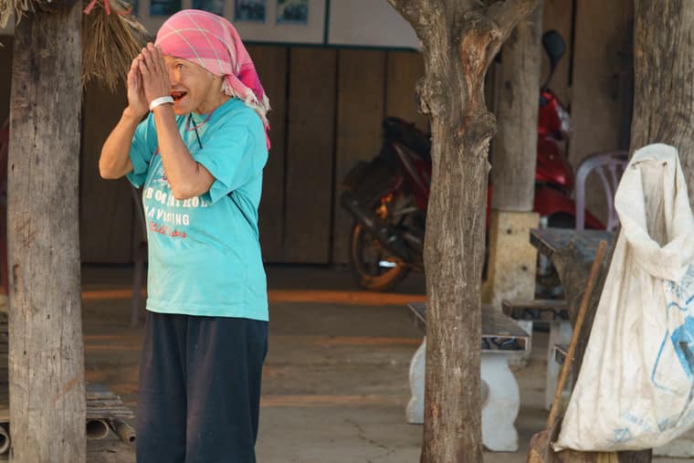 The Black Teeth of Thailand: Uncovering The Unusual Tradition