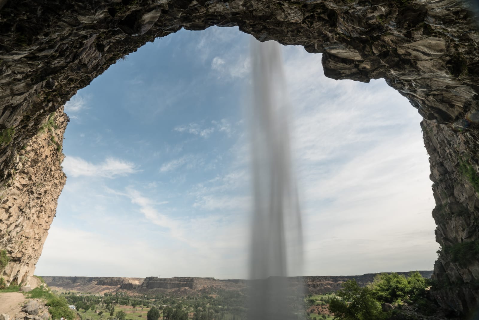 9 Must-See Destinations in Idaho During the Spring