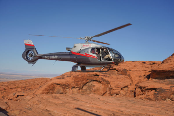 Flying In An Open Door Helicopter From Las Vegas to Valley of Fire ...